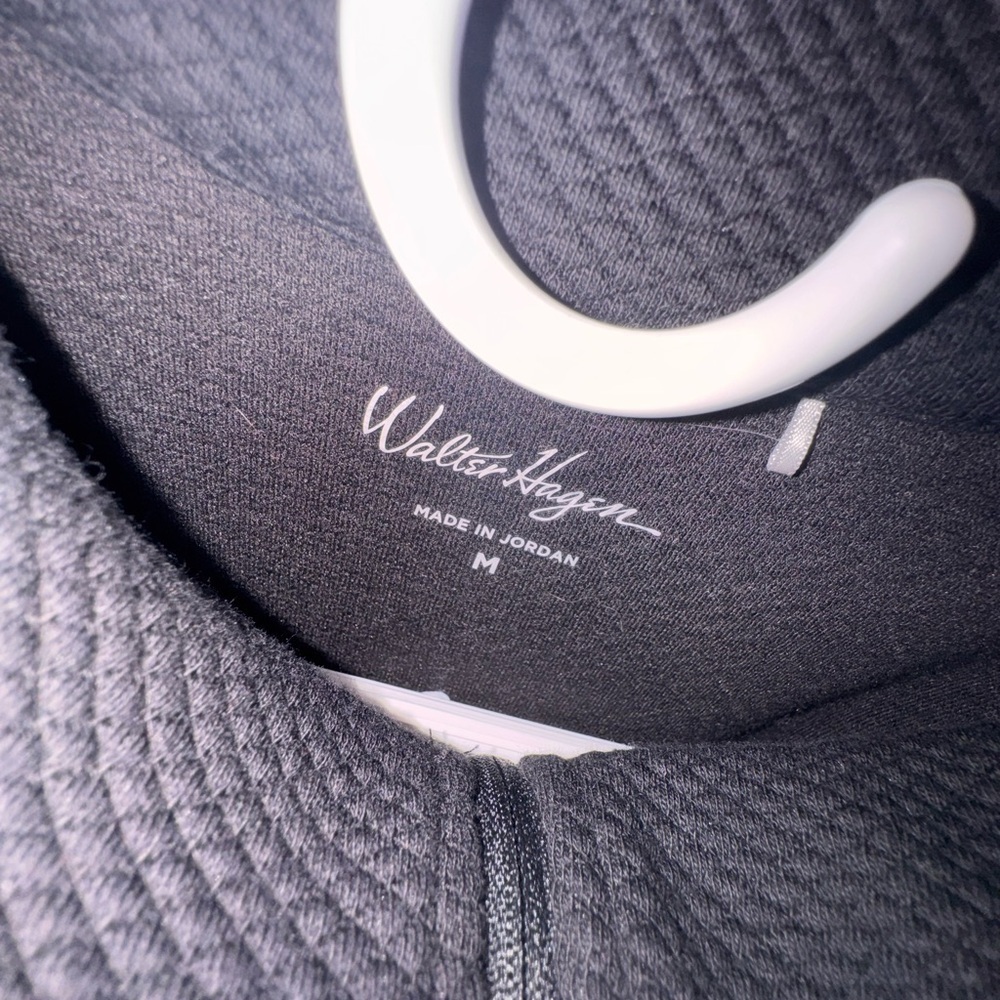 Walter Hagen Women's quilted golf jacket - Picture 6 of 7